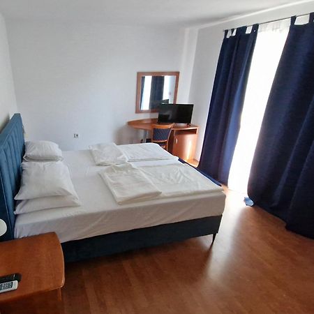 Hotel Pansion Marco Polo Petrčane Zewnętrze zdjęcie