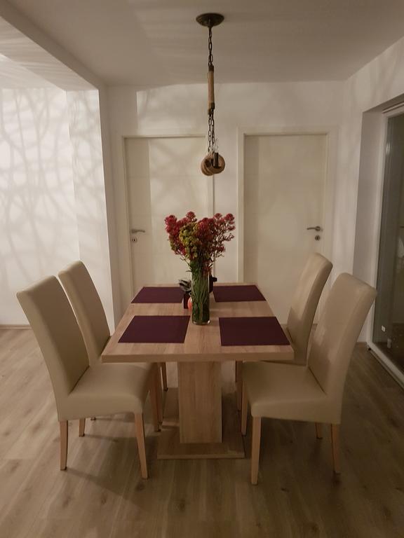 Hotel Pansion Marco Polo Petrčane Zewnętrze zdjęcie