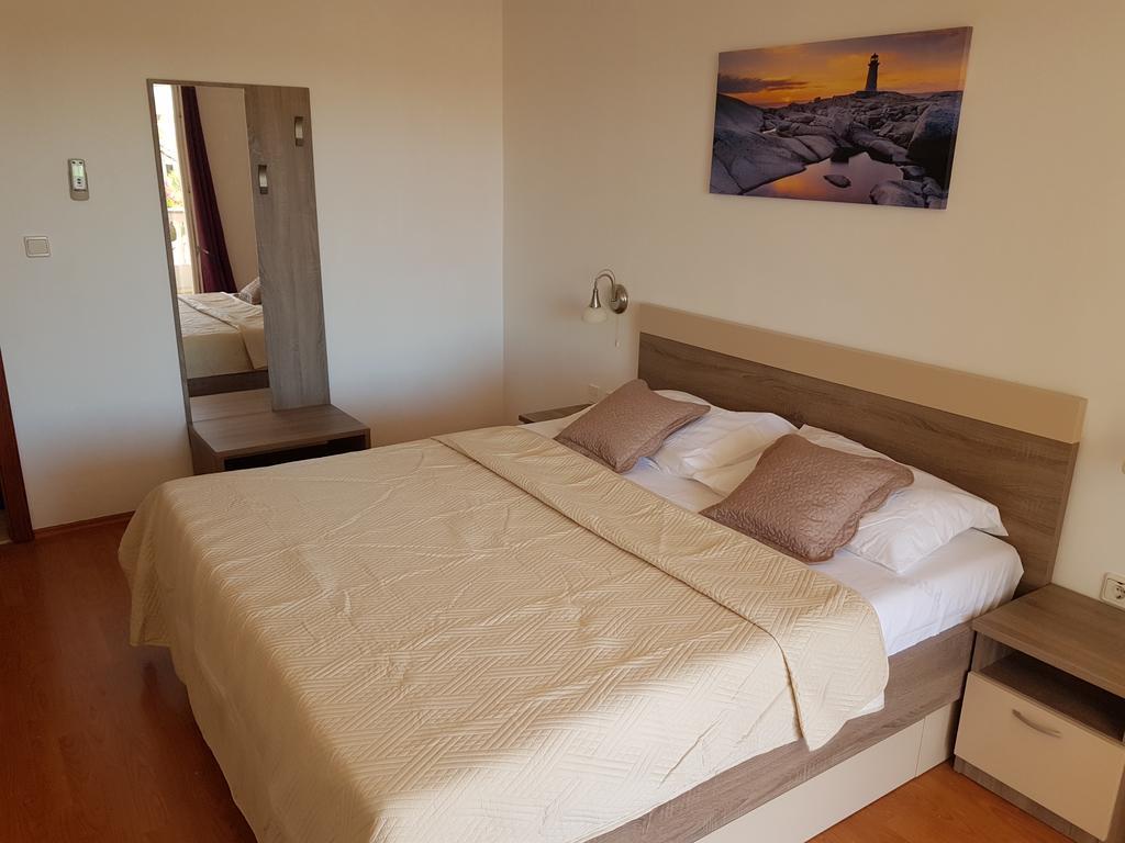 Hotel Pansion Marco Polo Petrčane Zewnętrze zdjęcie